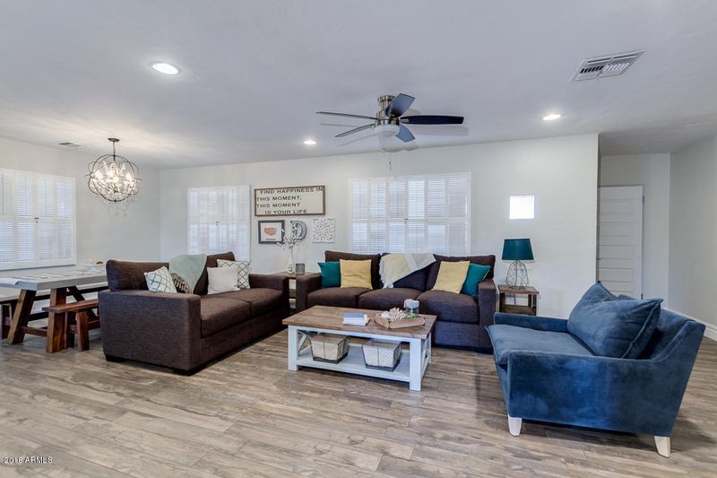 1711 W Osborn Rd, Phoenix, AZ 85015