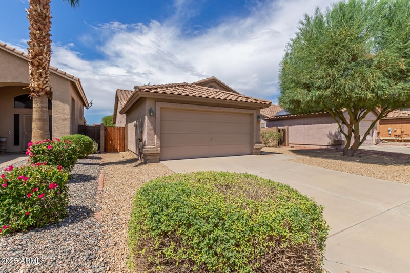 17112 Woodrose Ave, Surprise, AZ 85374
