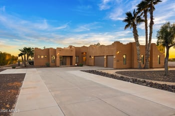 17117 Dale Ln, Surprise, AZ 85387