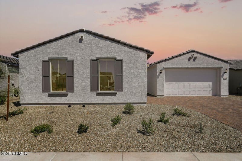 17118 Hackamore Dr, Surprise, AZ 85387