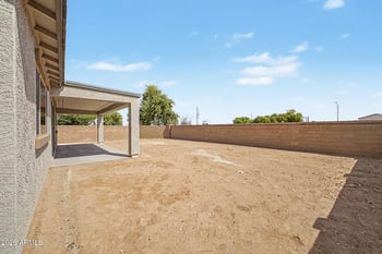 17119 Las Palmaritas Dr, Waddell, AZ 85355