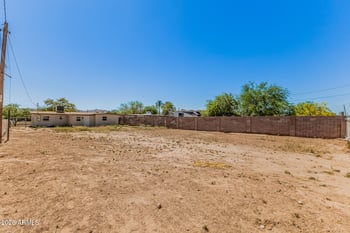 1712 Corona Ave, Phoenix, AZ 85041