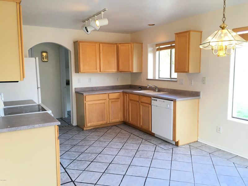 1712 E Los Alamos St, Gilbert, AZ 85295