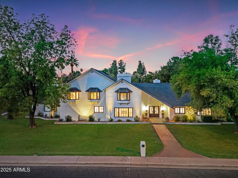 1712 Fairfield St, Mesa, AZ 85203