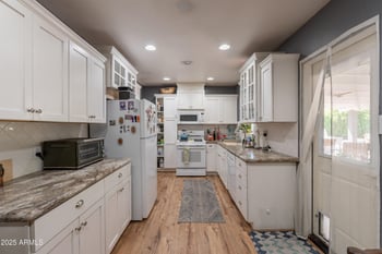 1712 Montebello Ave, Phoenix, AZ 85016