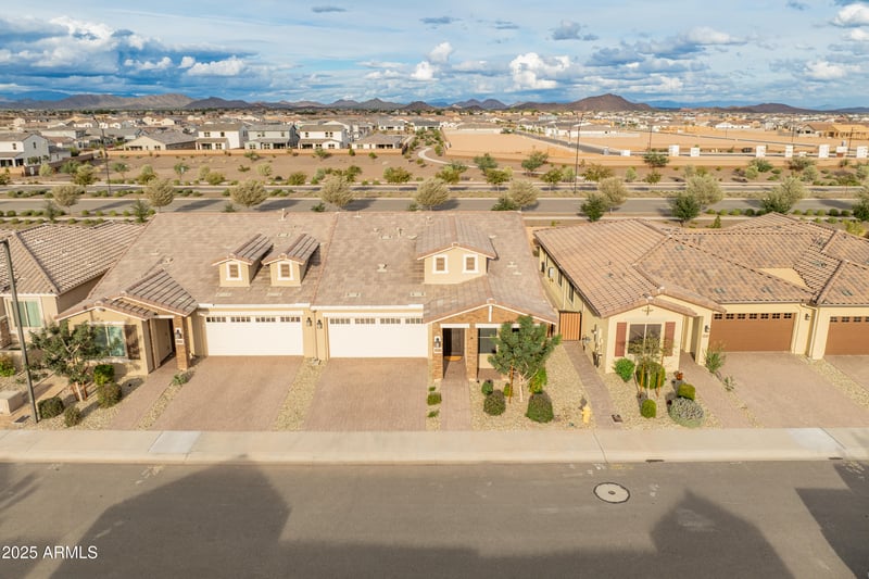 17122 Artemisa Ave, Surprise, AZ 85387