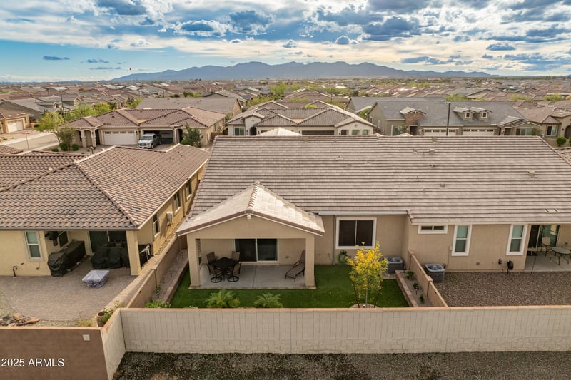 17122 Artemisa Ave, Surprise, AZ 85387