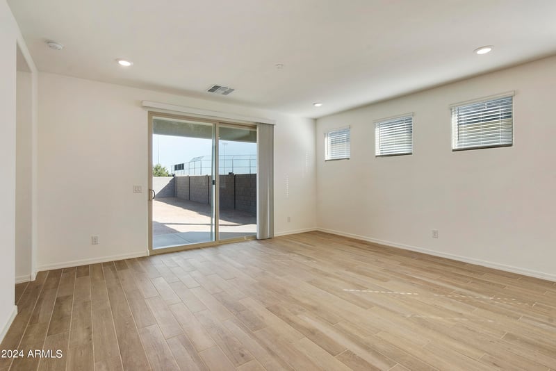 17127 W Corrine Dr, Surprise, AZ 85388