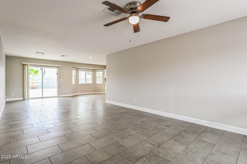 1713 Angel Fire Ter, Phoenix, AZ 85027