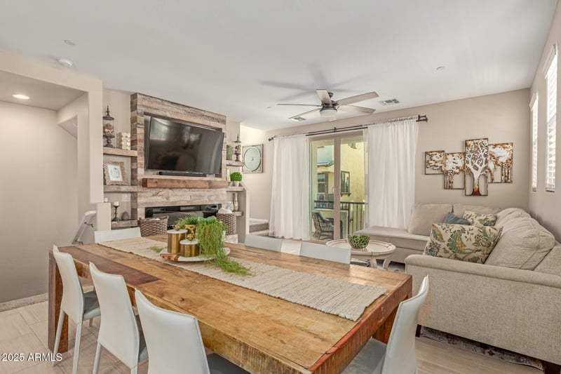 1713 Bridgeport Pw, Gilbert, AZ 85295