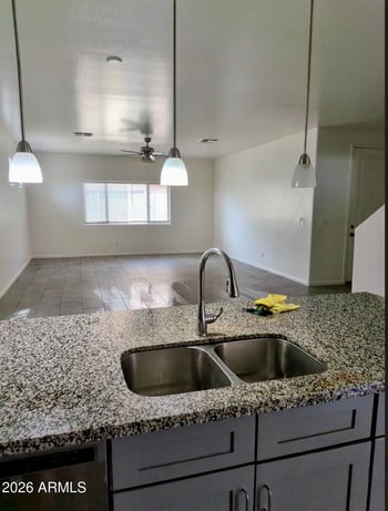 1713 Pollack St, Phoenix, AZ 85041