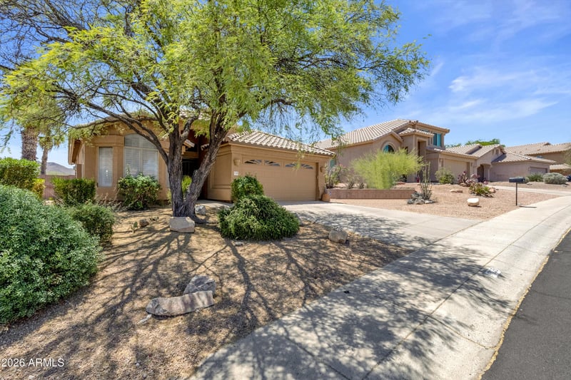 17135 Hillcrest Dr, Fountain Hills, AZ 85268