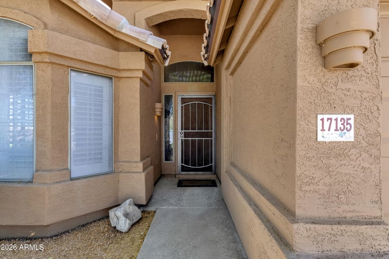 17135 Hillcrest Dr, Fountain Hills, AZ 85268