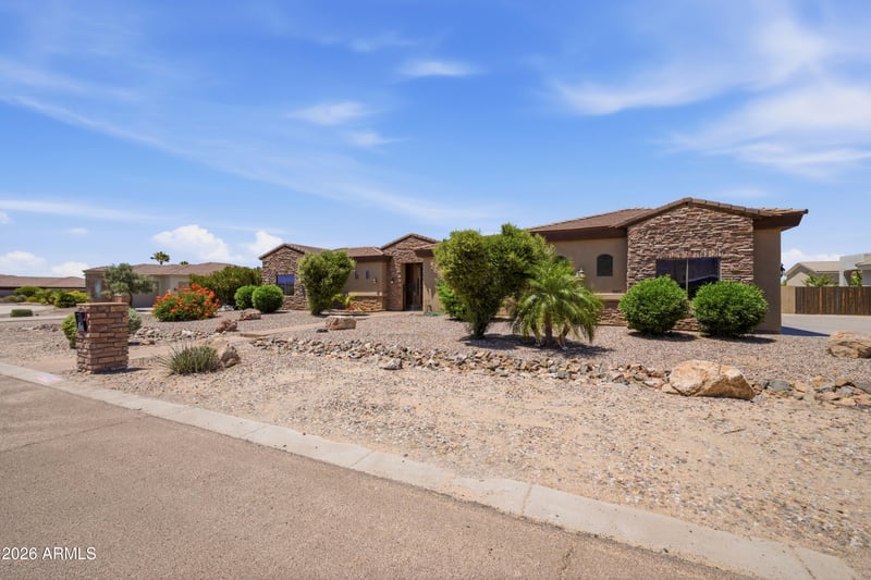 17138 Sunnydale Dr, Queen Creek, AZ 85142