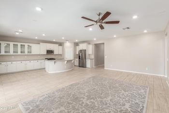 17138 Las Palmaritas Dr, Waddell, AZ 85355