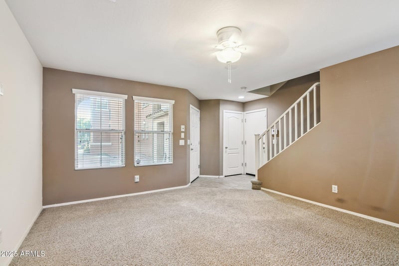 1714 77th Glen, Phoenix, AZ 85035