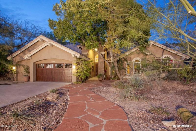 1714 E Cathedral Rock Dr, Phoenix, AZ 85048