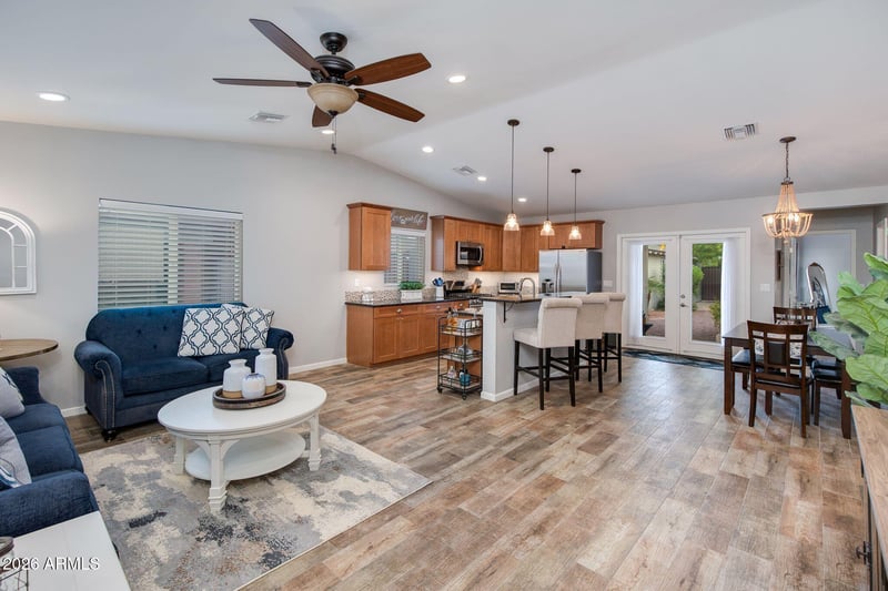 1714 E Roma Ave, Phoenix, AZ 85016
