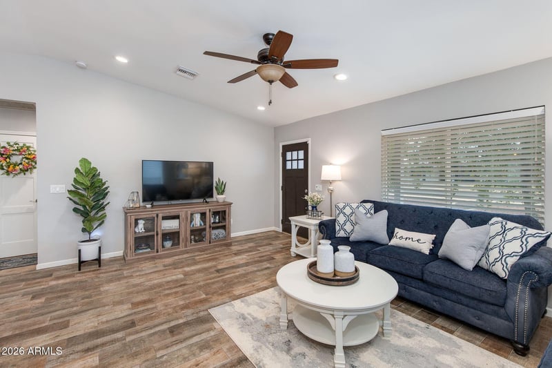 1714 E Roma Ave, Phoenix, AZ 85016