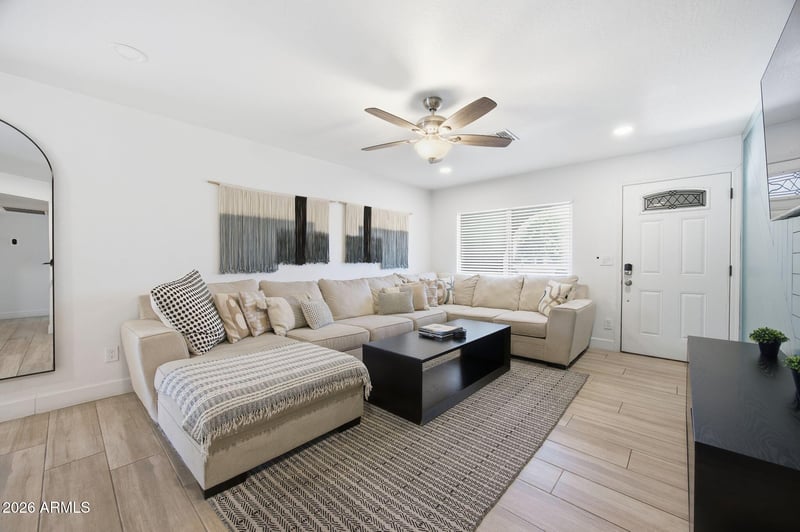 1714 S Almond --, Mesa, AZ 85204