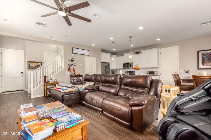 17140 N 9th Pl, Phoenix, AZ 85022