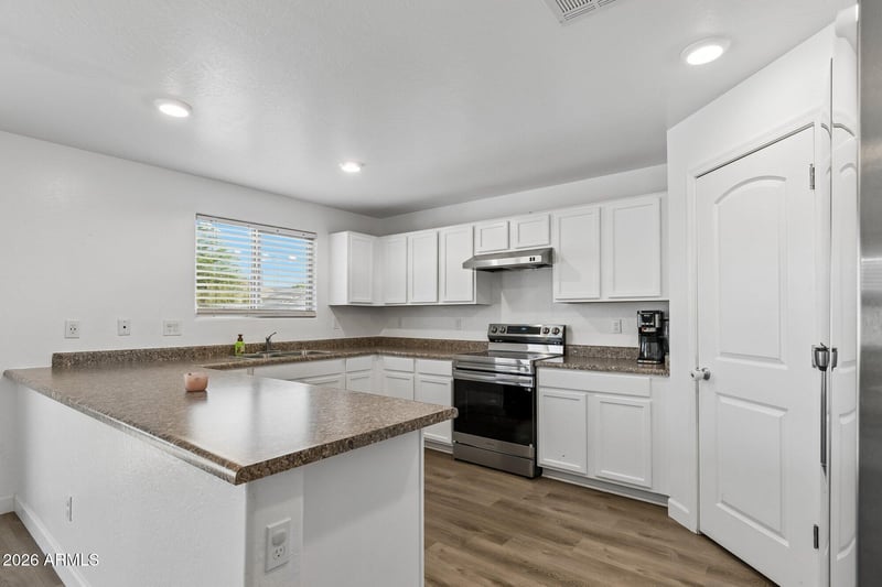 17145 W Straight Arrow Ln, Surprise, AZ 85387