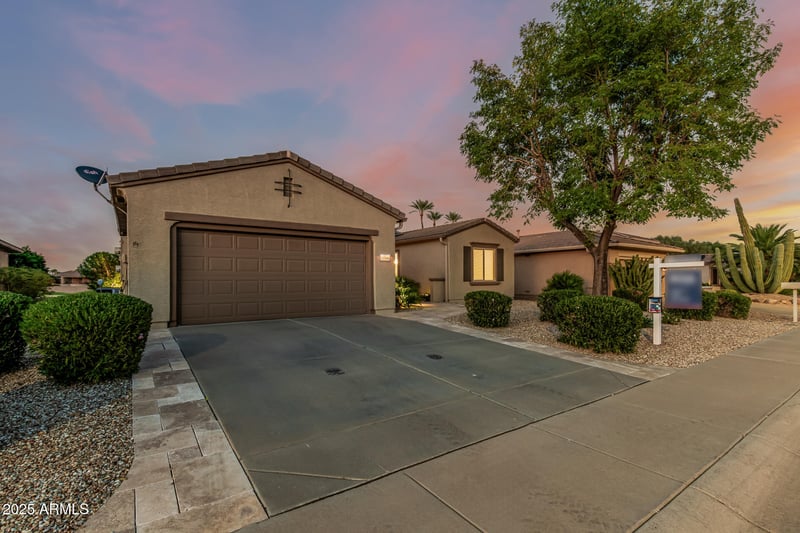 17148 Calistoga Dr, Surprise, AZ 85387