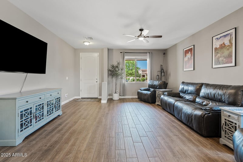 17149 Lisbon Ln, Surprise, AZ 85388