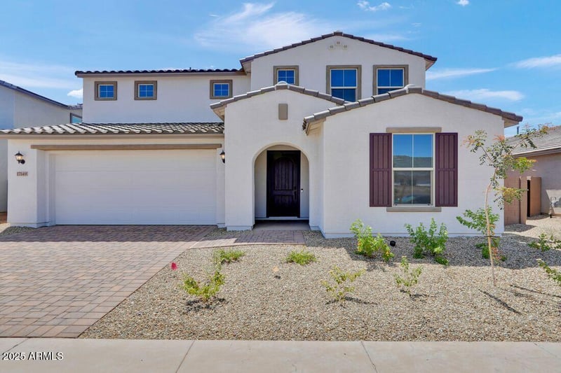 17149 Sweet Iron Ps, Surprise, AZ 85387