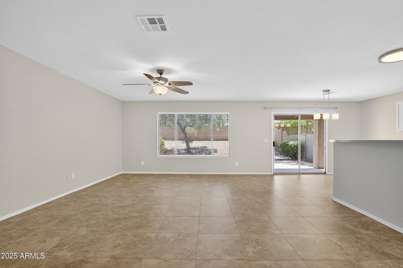 1715 Branham Ln, Phoenix, AZ 85042