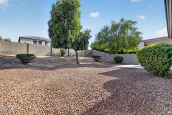 1715 Branham Ln, Phoenix, AZ 85042