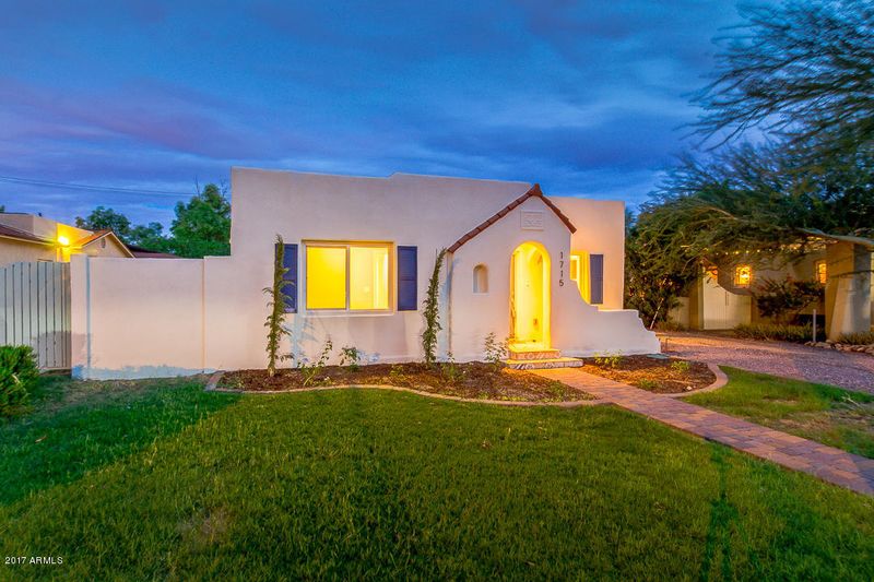 1715 E Earll Dr, Phoenix, AZ 85016