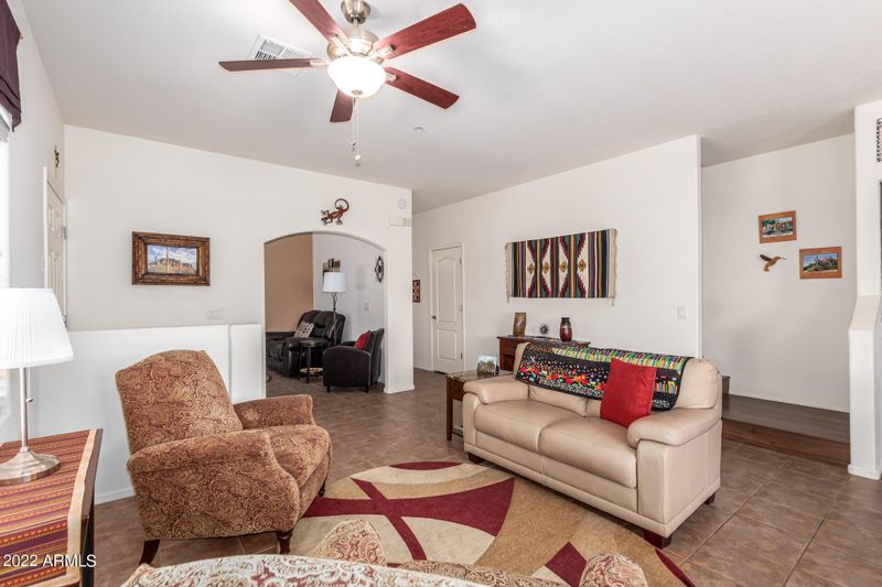 17150 N 23rd St #121, Phoenix, AZ 85022
