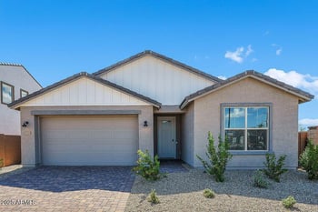 17153 Sweet Iron Ps, Surprise, AZ 85387