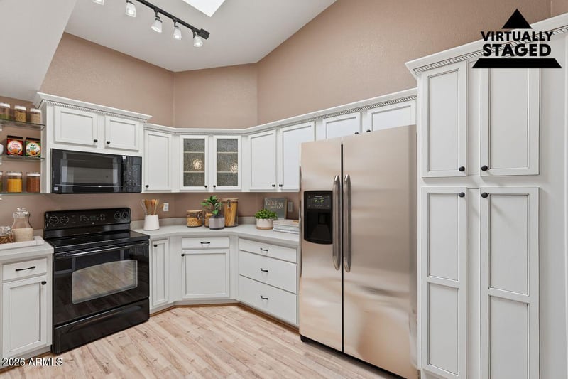 17155 Joshua Pa, Surprise, AZ 85374