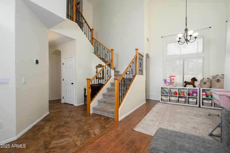 17156 Young St, Surprise, AZ 85388