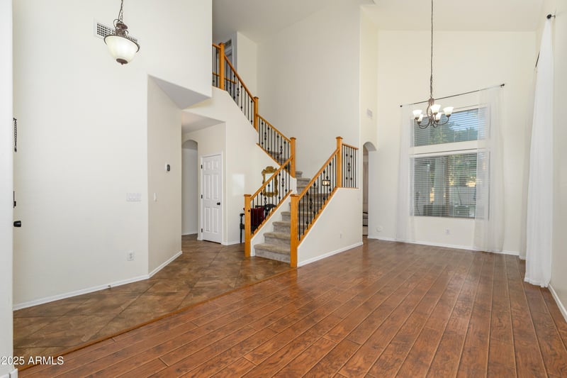 17156 Young St, Surprise, AZ 85388