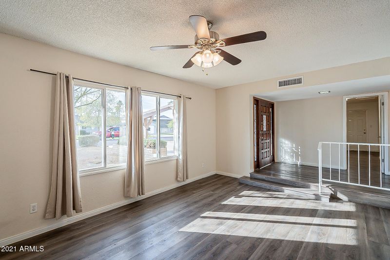 1716 E La Jolla Dr, Tempe, AZ 85282