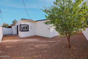 1716 Oak St, Phoenix, AZ 85008
