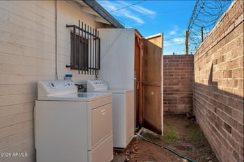 1716 Hadley St, Phoenix, AZ 85007