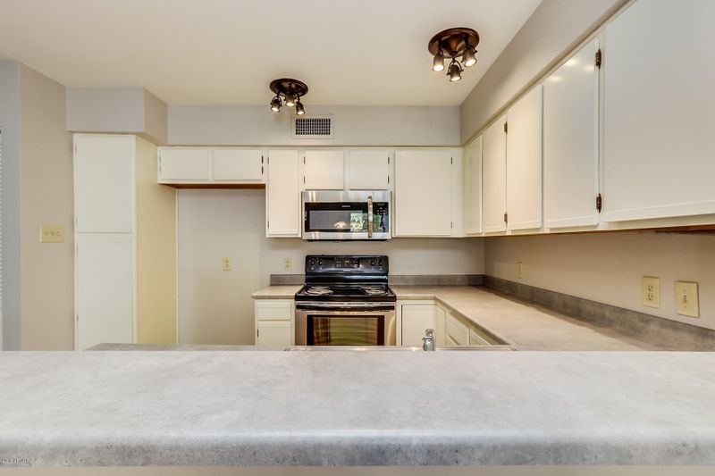 1717 E Union Hills Dr #1031, Phoenix, AZ 85024