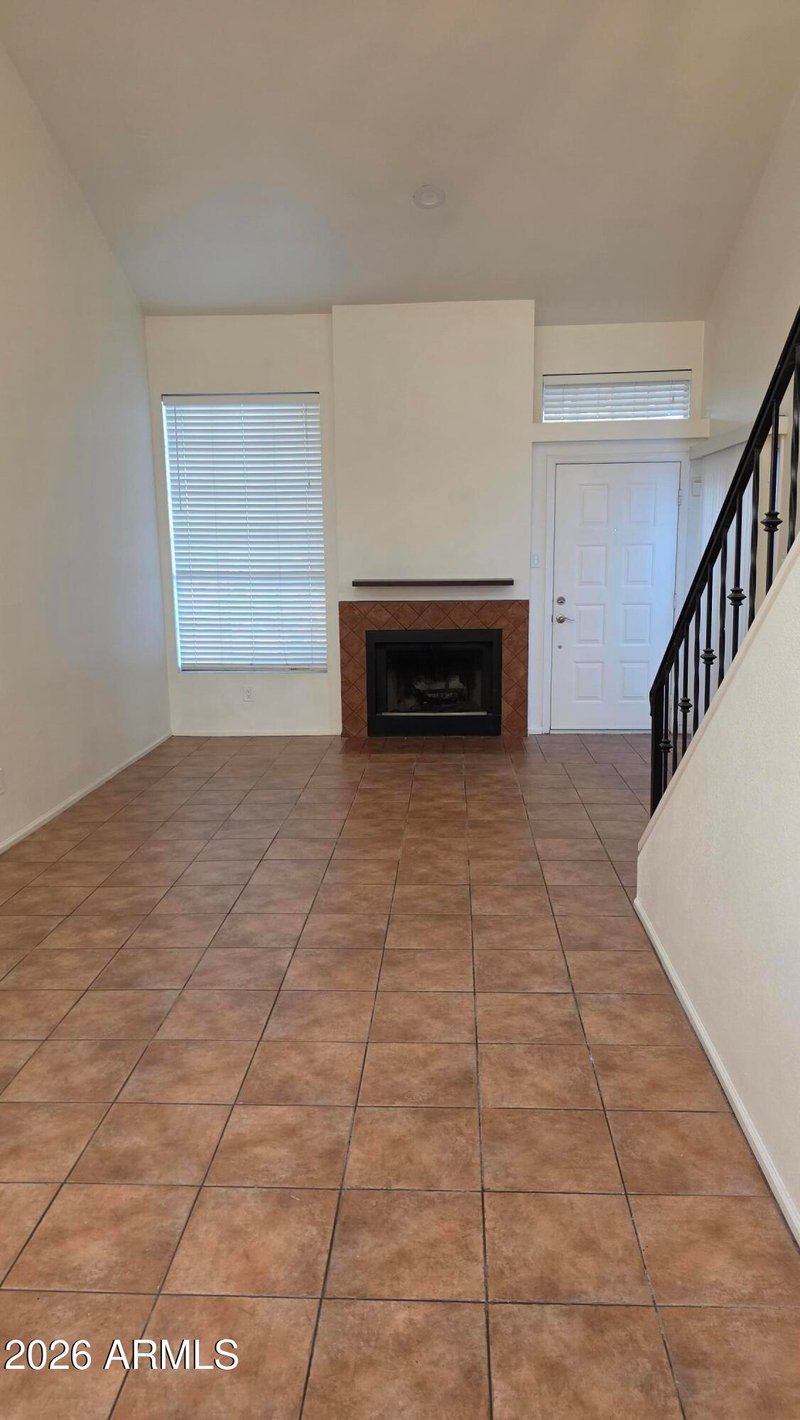 1717 E Union Hills Dr #1095, Phoenix, AZ 85024