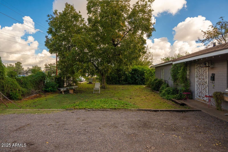 1717 Oak St, Phoenix, AZ 85006