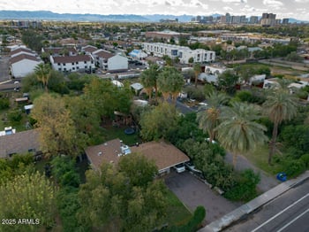 1717 Oak St, Phoenix, AZ 85006