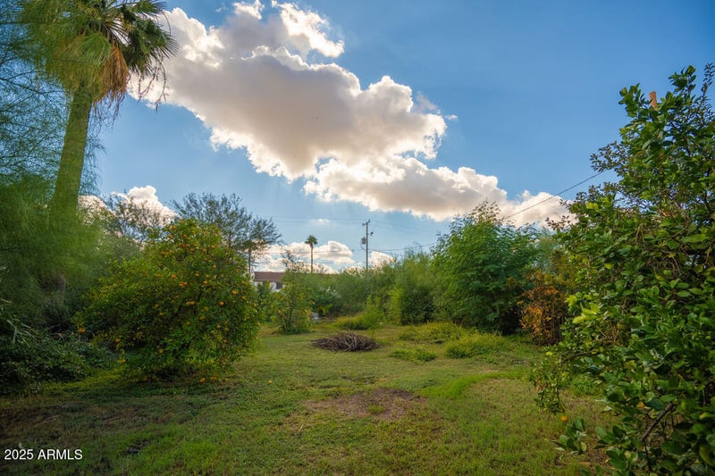 1717 Oak St, Phoenix, AZ 85006