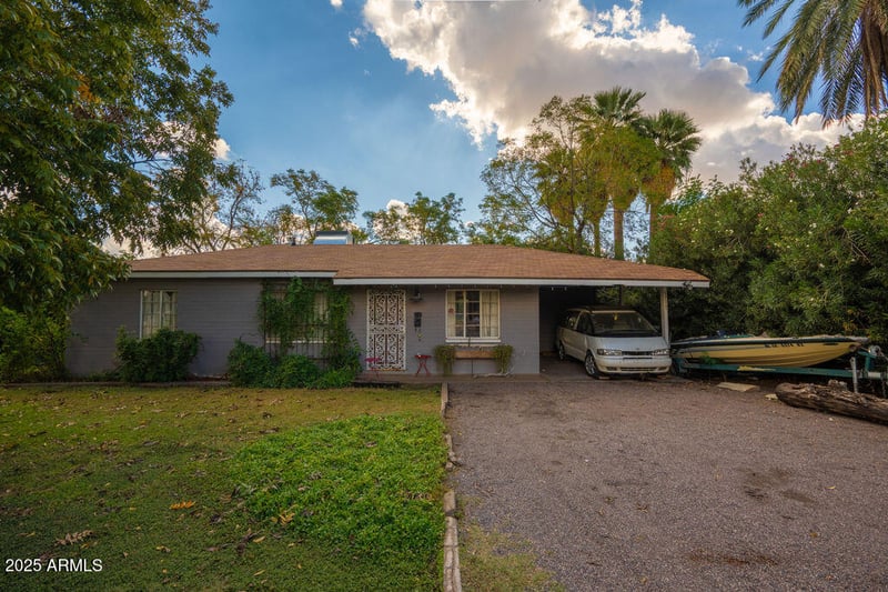 1717 Oak St, Phoenix, AZ 85006