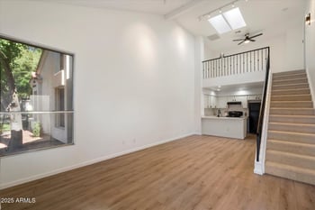 1717 Union Hills Dr #1030, Phoenix, AZ 85024