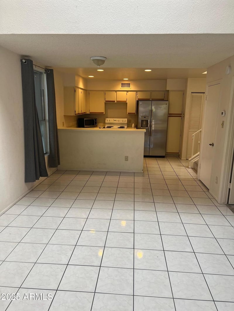 1717 Union Hills Dr #1068, Phoenix, AZ 85024