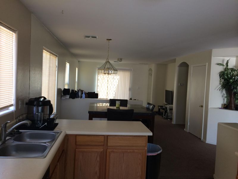 1717 W Lydia Ln, Phoenix, AZ 85041