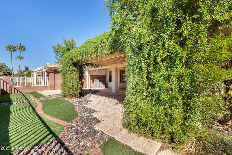 17176 Winding Trl, Surprise, AZ 85374